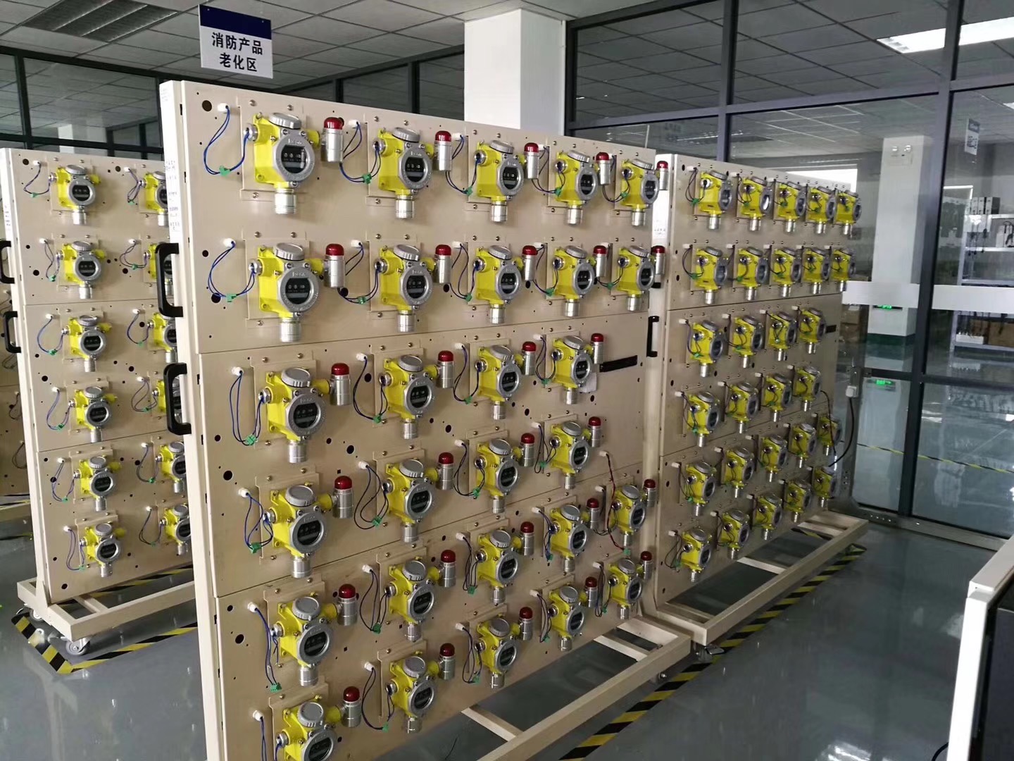 工(gōng)報(bào)生(shēng)産線